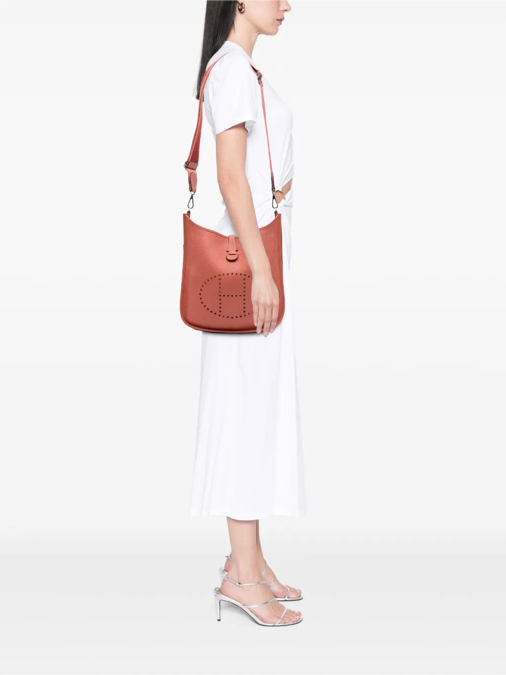 Hermès Pre-Owned 2013 Clemence Evelyne III 29 crossbody bag | Pre-Owned | Image 2
