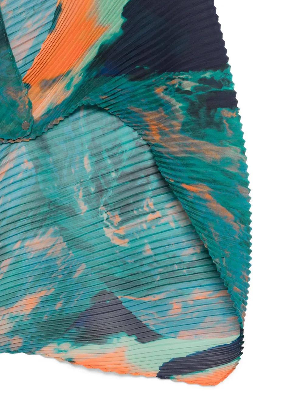 Issey Miyake Pleated Abstract-print Scarf In Green