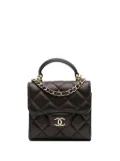 CHANEL Pre-Owned 2021-2025 CC Quilted Iridescent Lambskin Top Handle Flap Clutch With Chain satchel - Red