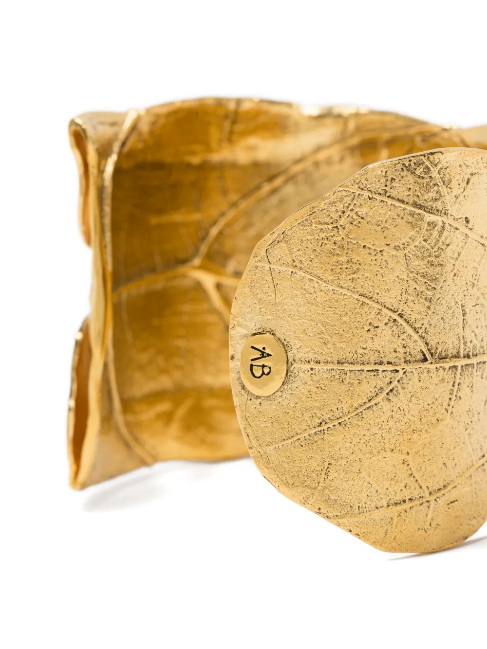 Aurelie Bidermann Ledena leaf-shaped cuff bracelet - Goud