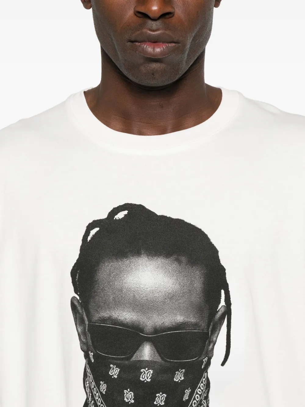 Ih Nom Uh Nit Future Mask Graphic Crewneck T-shirt In White