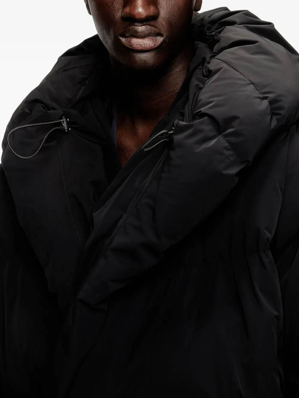 Diesel Donsjack met capuchon Zwart