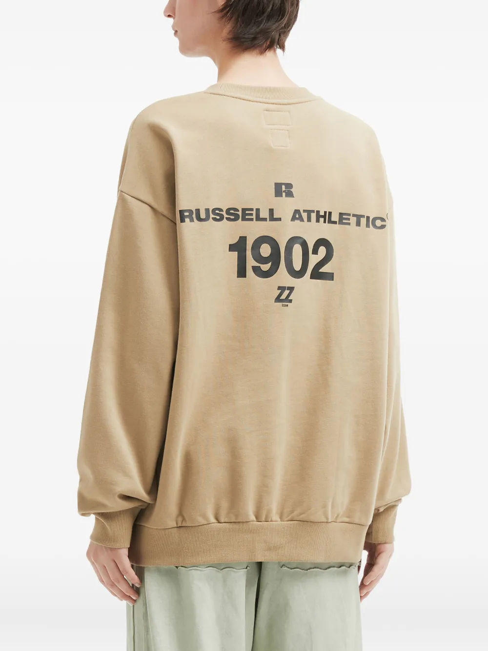 Izzue X Russell Athletic Logo-print Sweatshirt In Neutral
