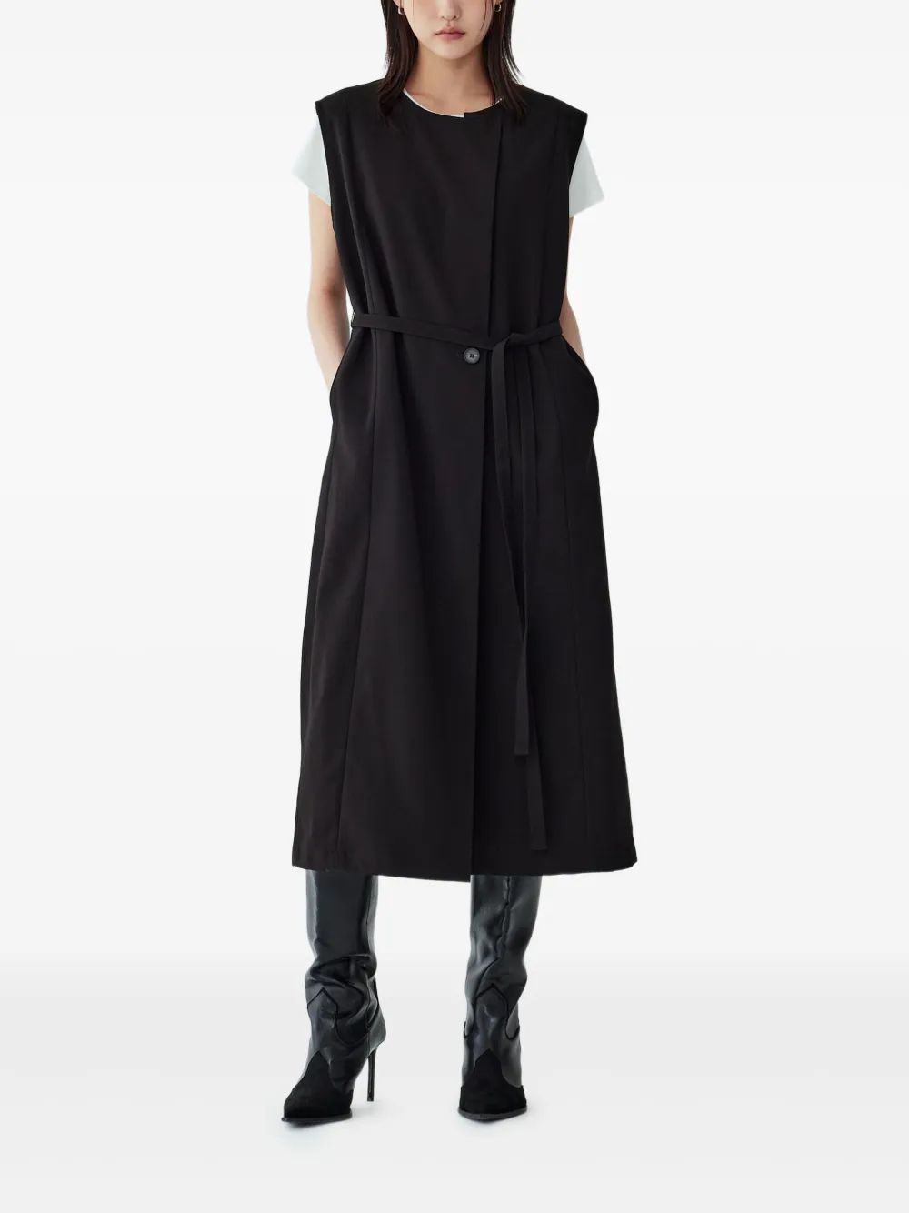 STUDIO TOMBOY sleeveless belted midi day dress - Zwart