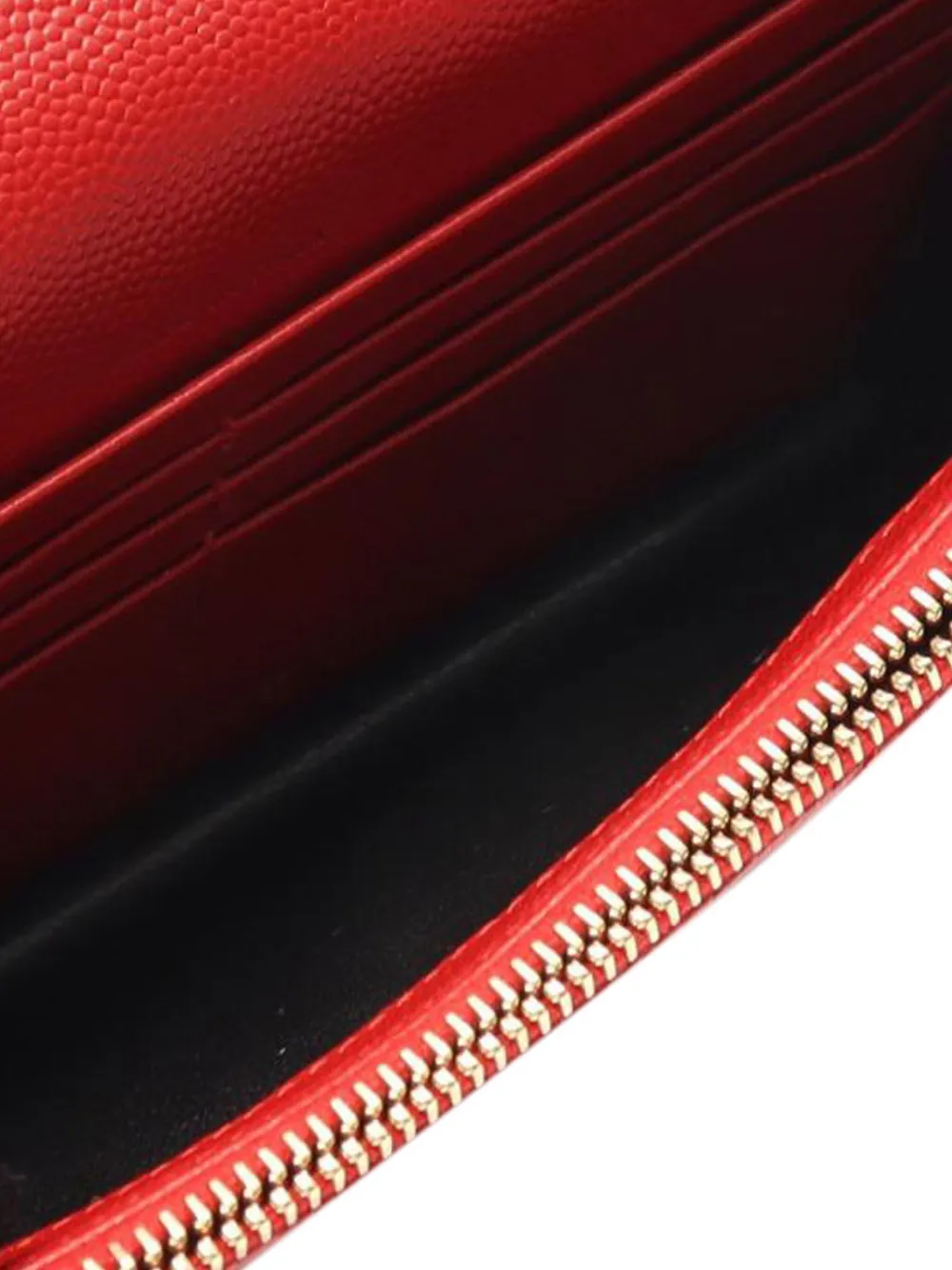 Pre-owned Saint Laurent 2013-2025 Grain De Poudre Chevron Monogram Envelope Wallet On Chain Crossbody Bag In Red