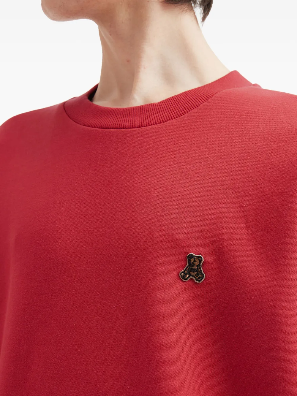 Izzue Embroidered-bear Crew-neck Sweatshirt In Red