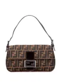 Fendi Pre-Owned 20th Century Zucca Canvas Baguette shoulder bag - Brown