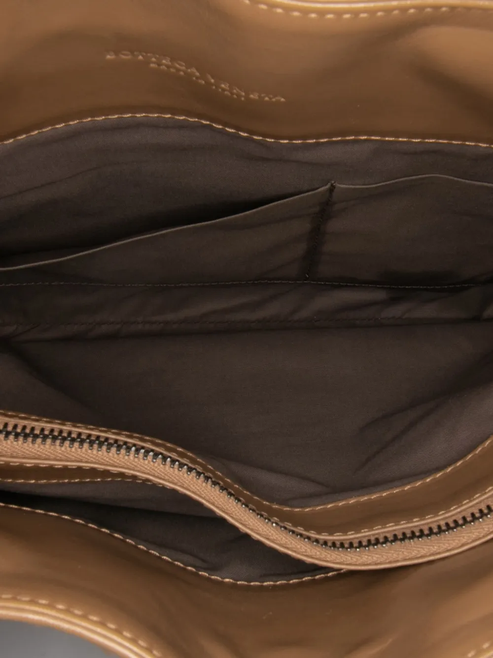 Pre-owned Bottega Veneta 2012-2025 Nappa Intrecciato Business Bag In Brown