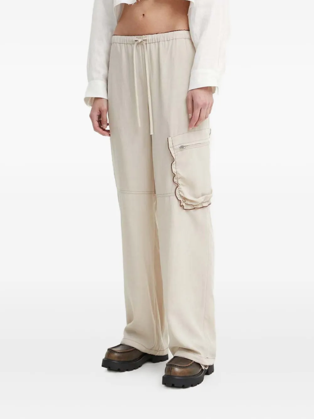 Résumé ruffle-pocket trousers | White | Image 1