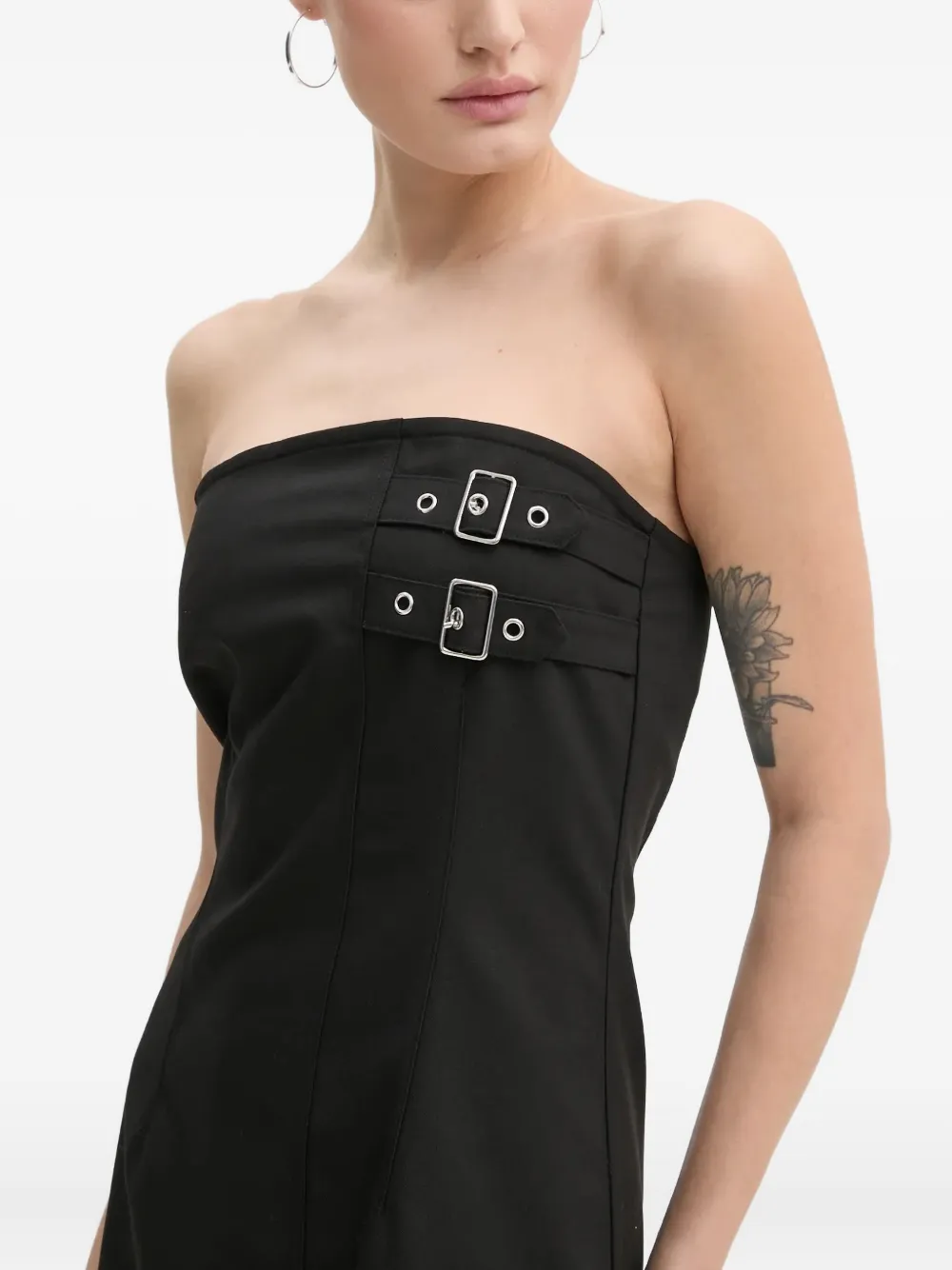 Resume Buckle Strapless Dress In Black