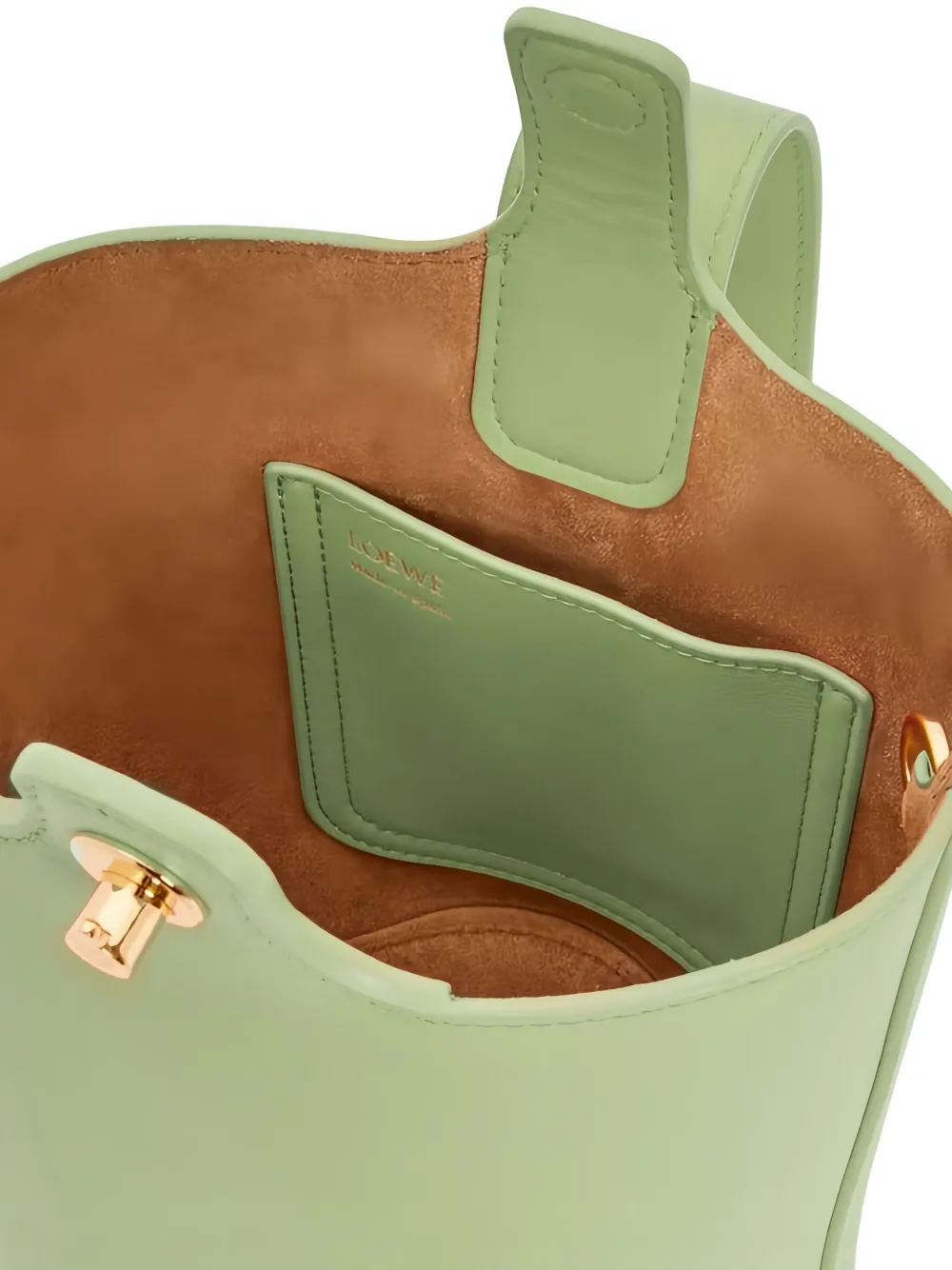 LOEWE mini Pebble calfskin bucket bag Groen
