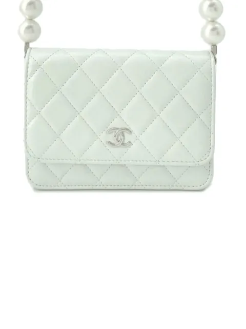 CHANEL Pre-Owned 2021 Quilted Calfskin Maxi Pearls Wallet on Chain crossbody bag