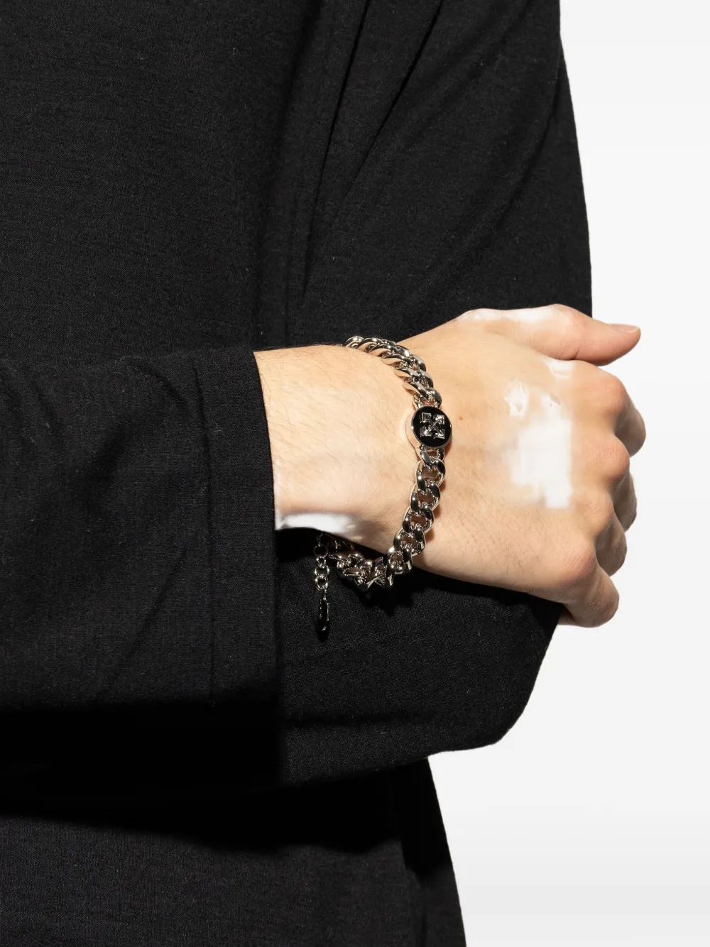 Off-white Arrows Curb-chain Bracelet In Metallic