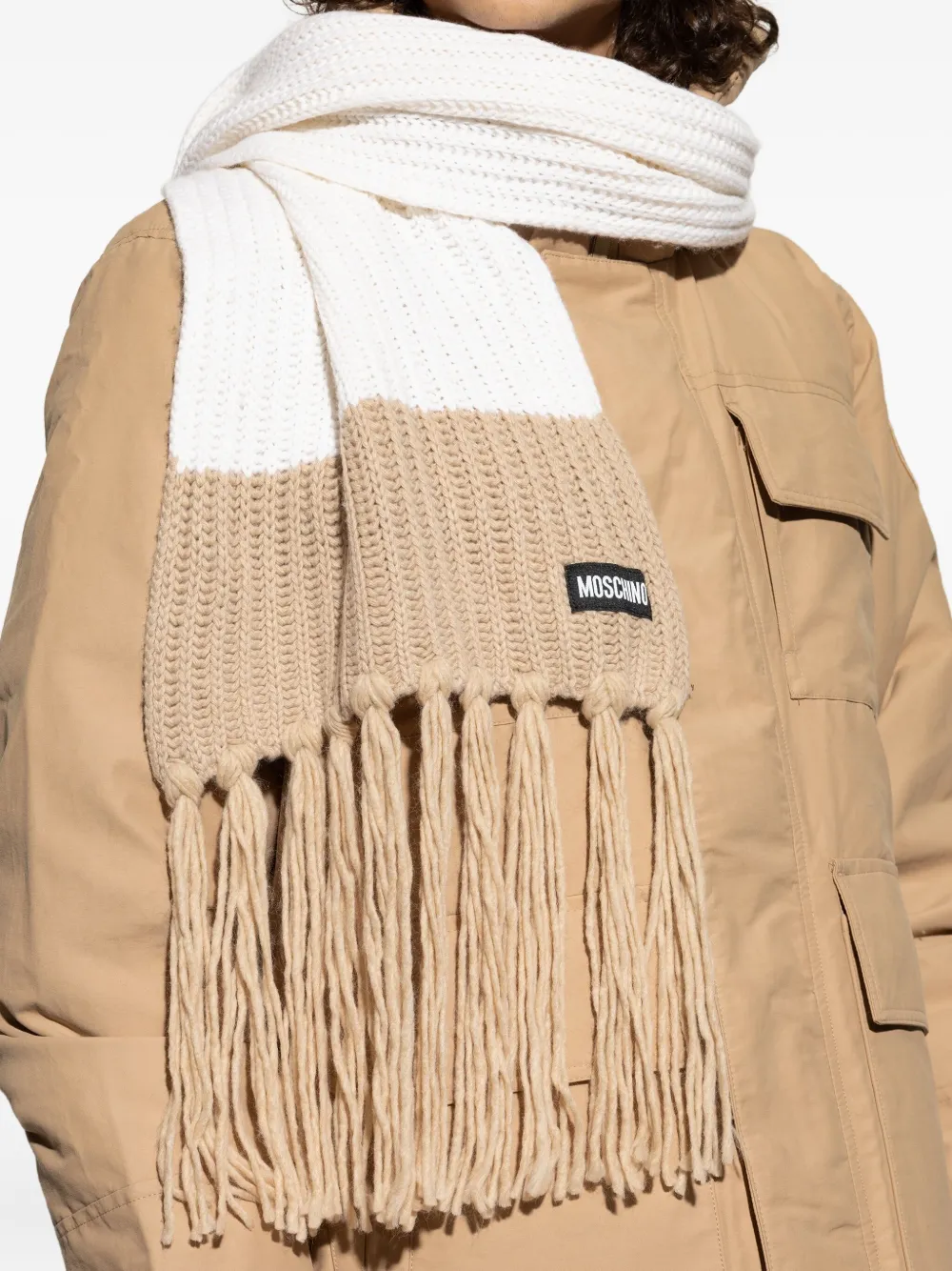 Moschino ribbed-knit fringed scarf | Women | Image 2