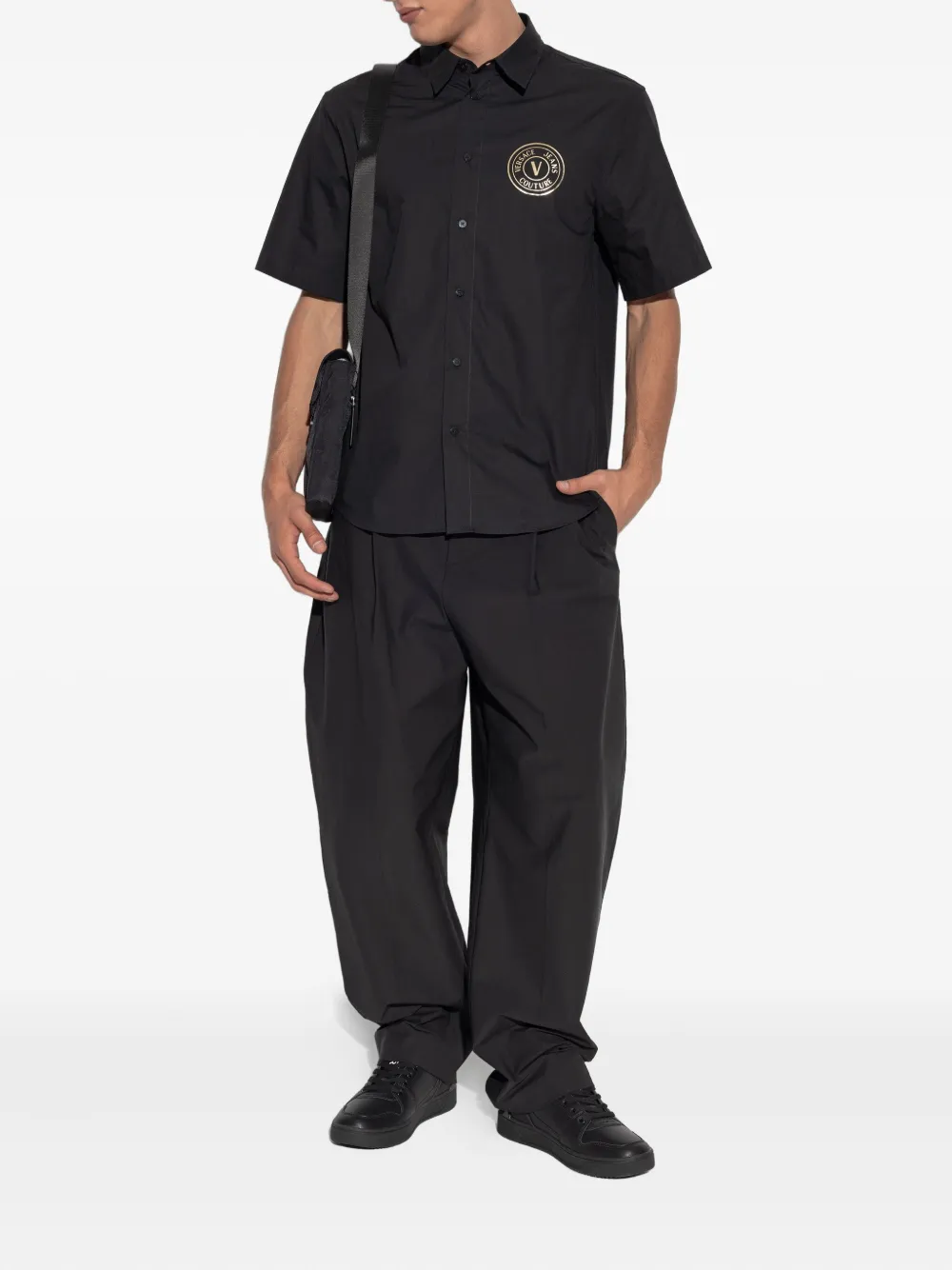 Versace Jeans Couture logo-print short-sleeve shirt - Zwart