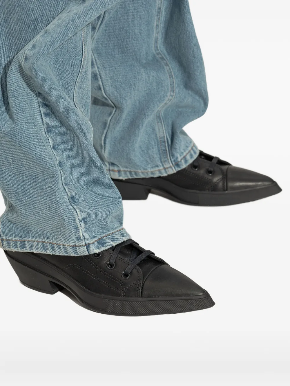 Converse Chuck 70 De Luxe lace-up pointed-toe sneakers Black