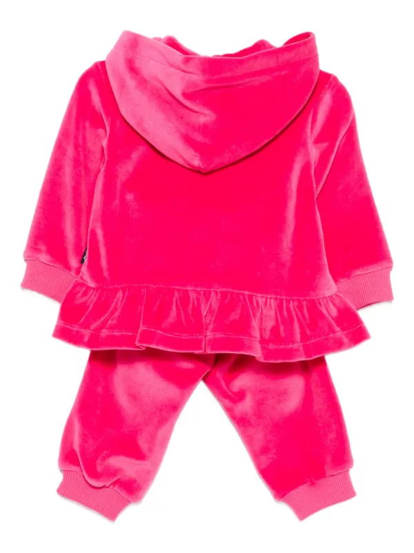 モスキーノのピンクスーツ