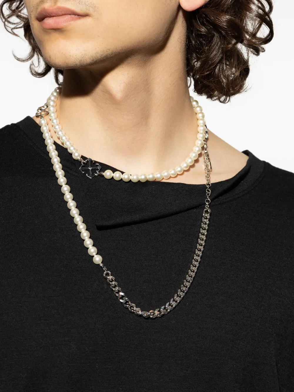 Off-white Arrow-charm Faux-pearl Necklace In Metallic