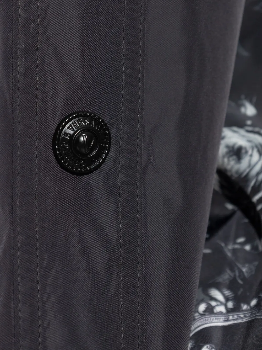 Versace Jeans Couture バロックプリント ジャケット | ブラック