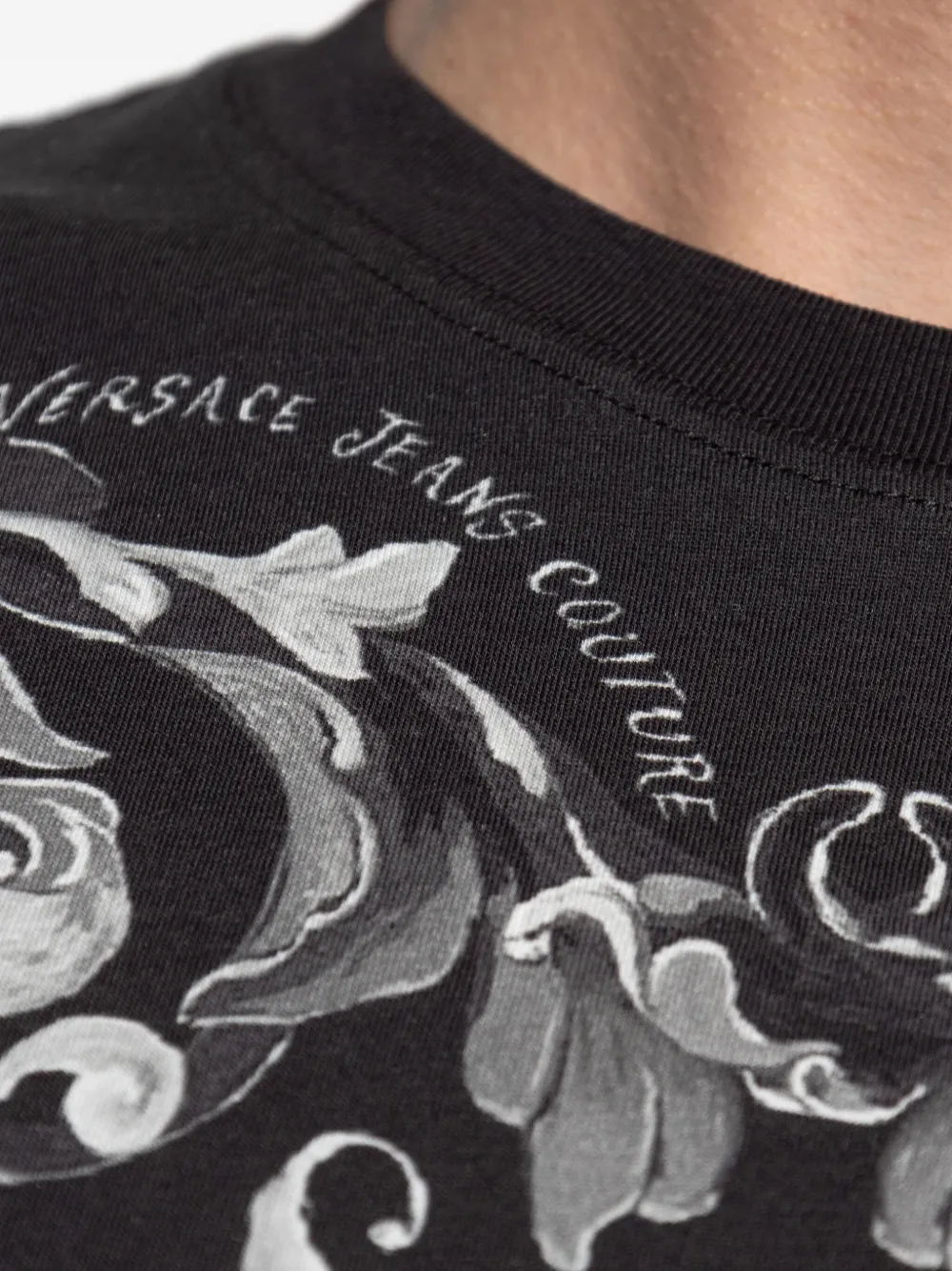 Versace Jeans Couture T-shirt met barokprint Zwart