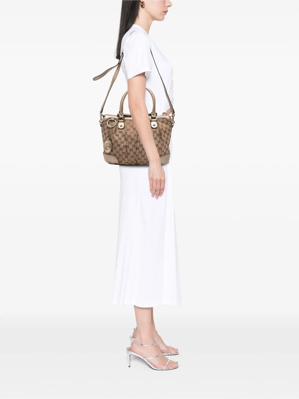 Pre-owned Gucci 2016-2025 Gg Canvas Sukey Satchel In Brown