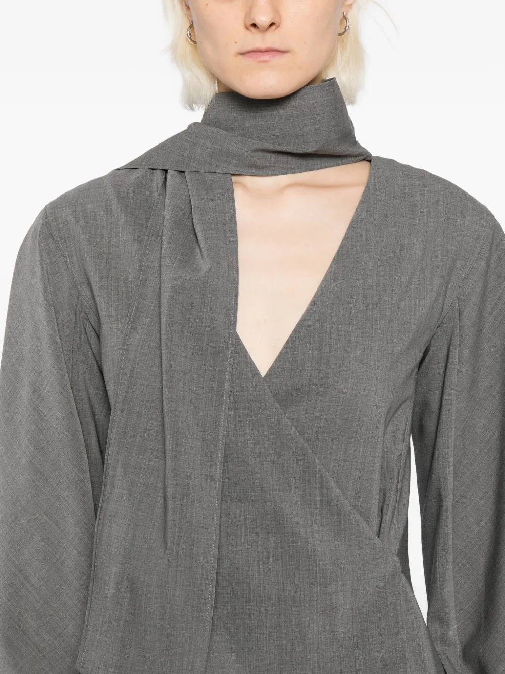 Jacquemus Long Sleeve Shirt With Shawl And Tie Detail In Gray