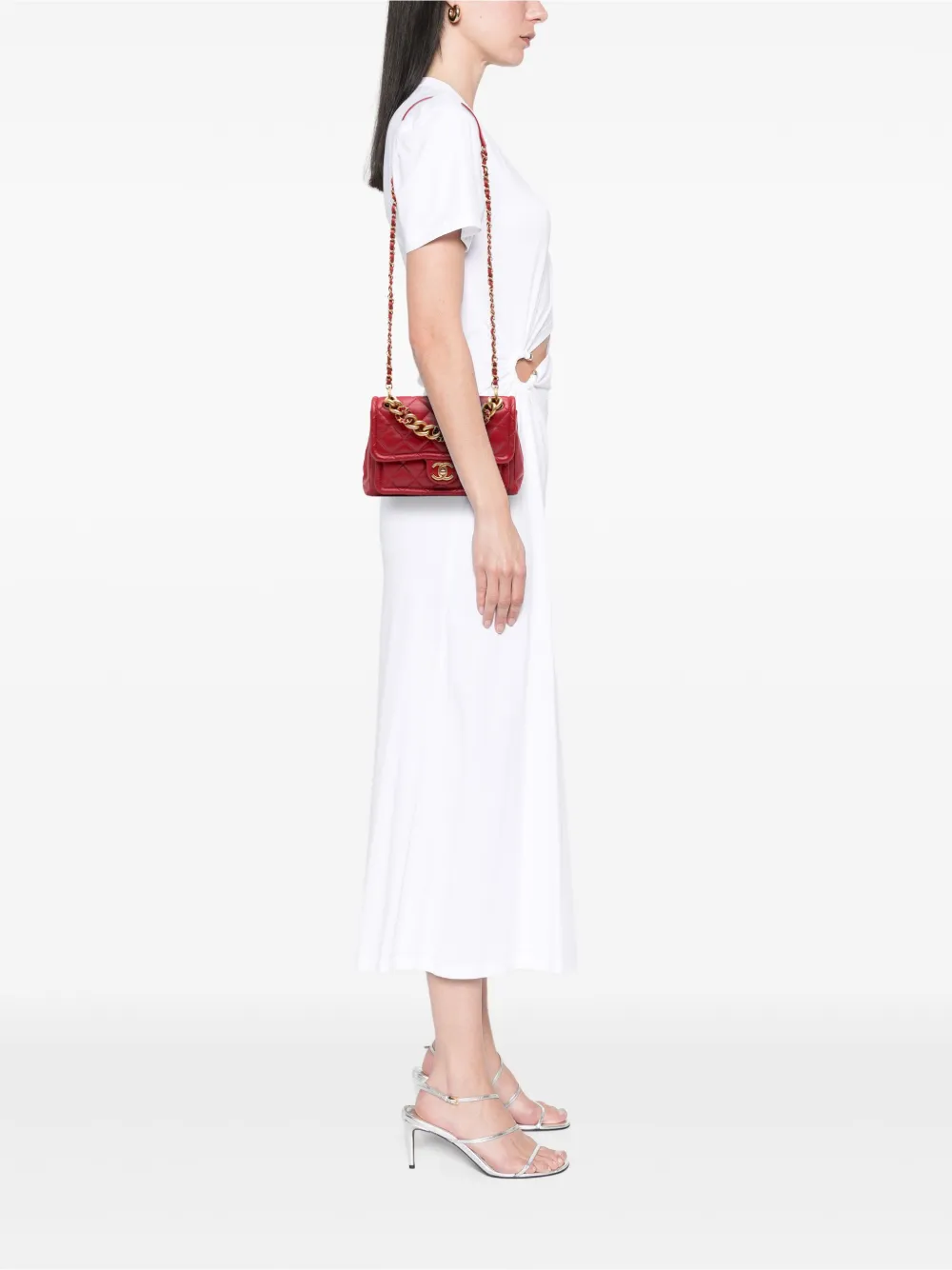 Pre-owned Chanel 2019 Small Quilted Lambskin Chain Link Flap Satchel In Red
