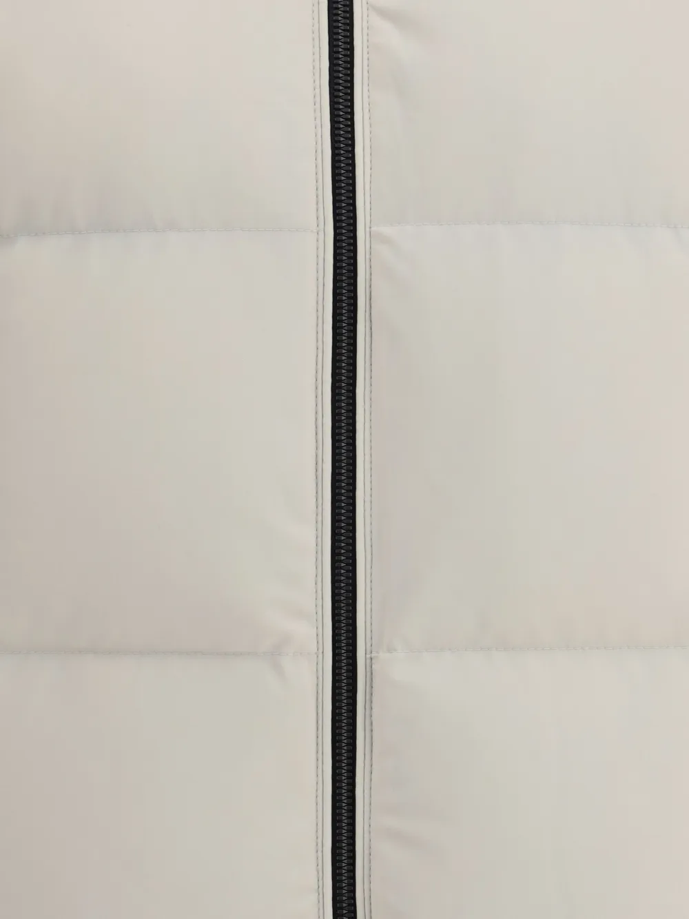 Moose Knuckles Misti Hooded Puffer Jacket In Neutral