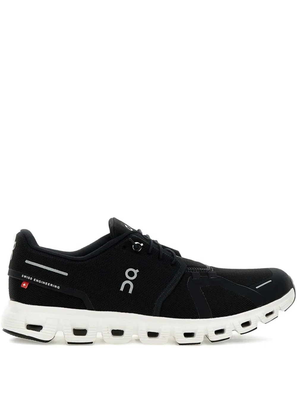 On Running Cloud trainers Black