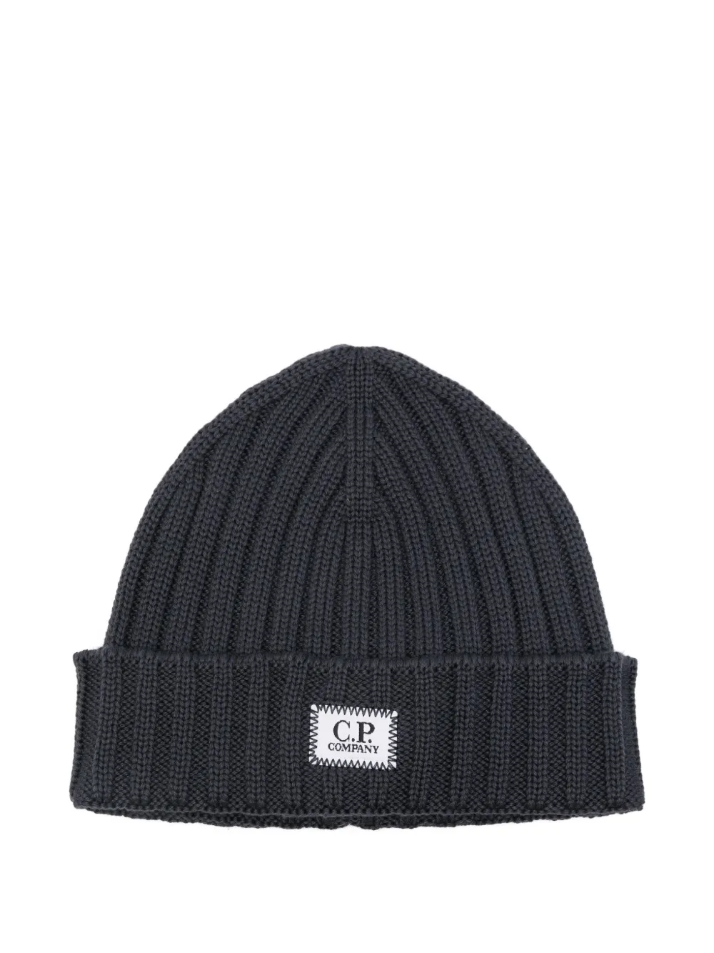 C.p. Company Ribbed Logo-plaque Beanie In Black