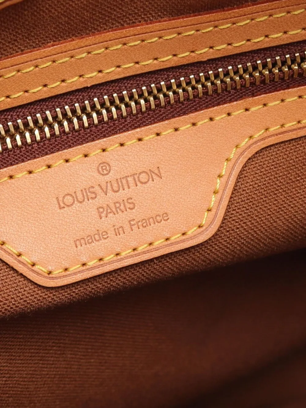 Pre-owned Louis Vuitton 2002 Vivian Gm Monogram-canvas Tote Bag In Brown
