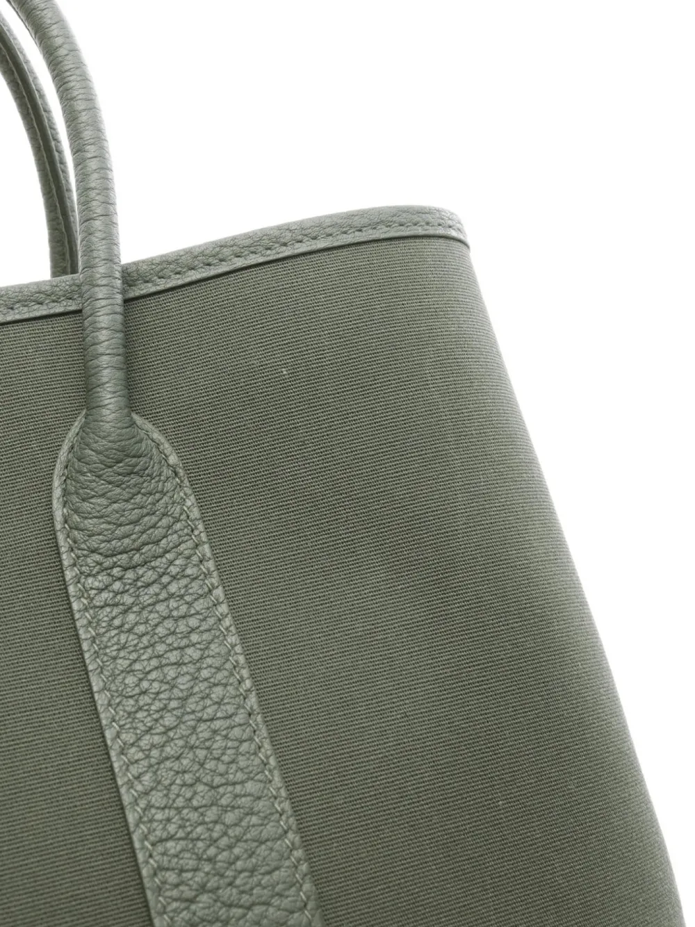 Pre-owned Hermes 2025 Garden Party Pm Handbag In Green