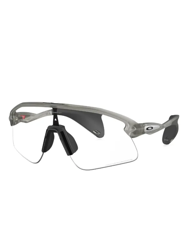 Oakley オーバーサイズ サングラス | グレー | FARFETCH JP