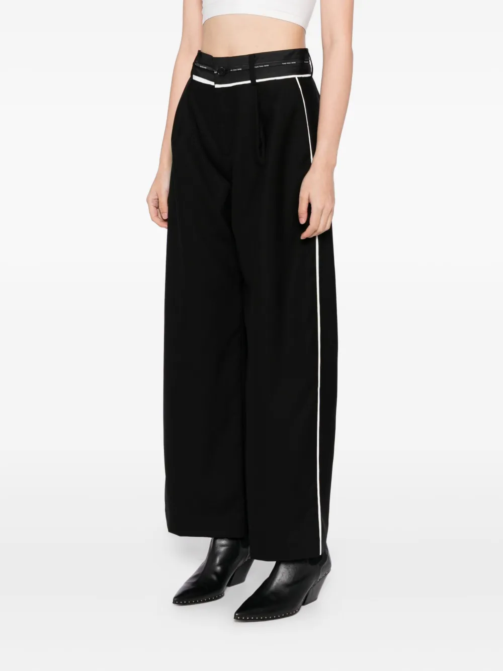 Feng Chen Wang Gerafelde broek Zwart