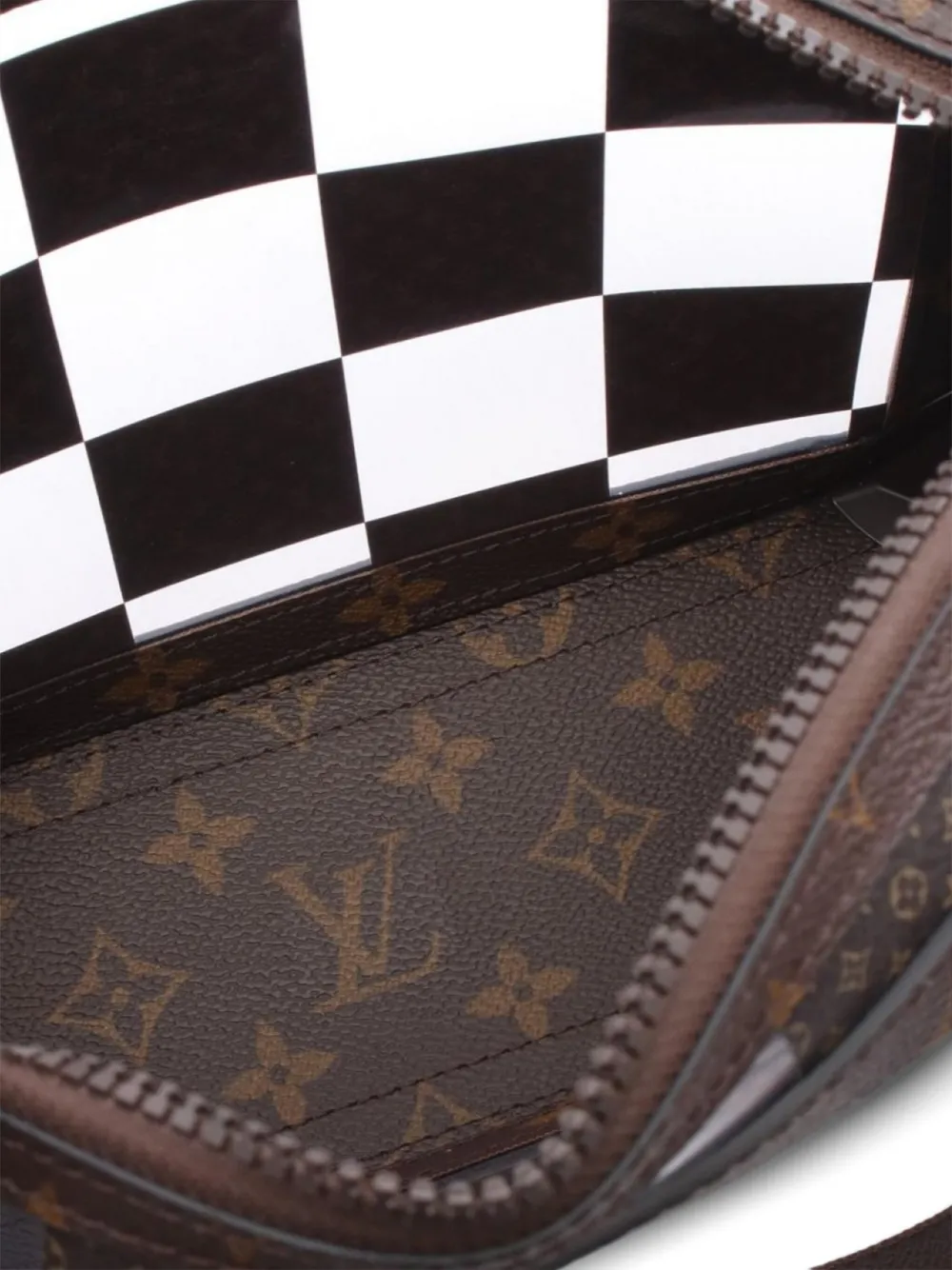 Pre-owned Louis Vuitton 2010s Soft Trunk Shoulder Bag In Brown