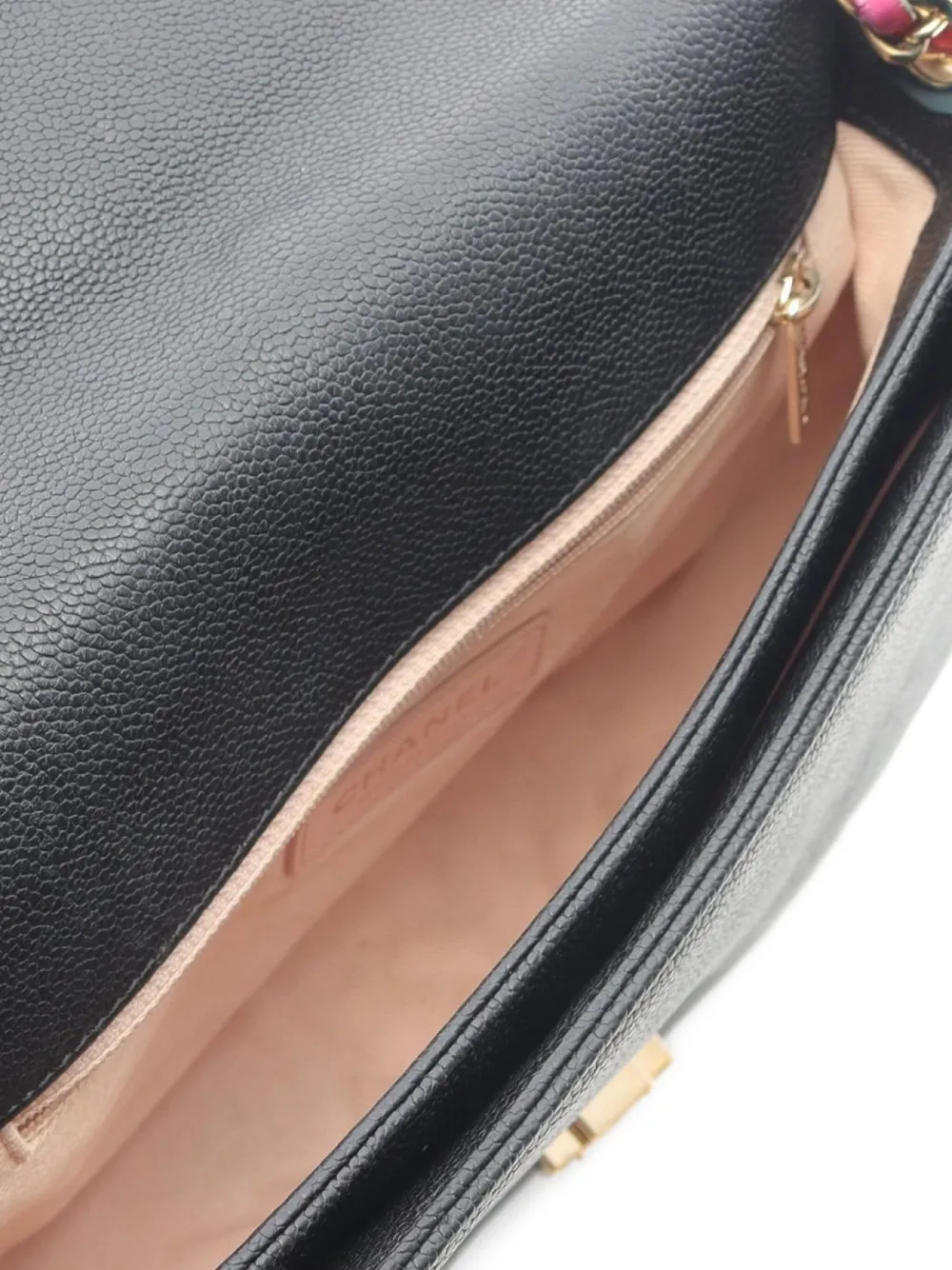 2016-2017 Matelasse Chain Shoulder Bag
