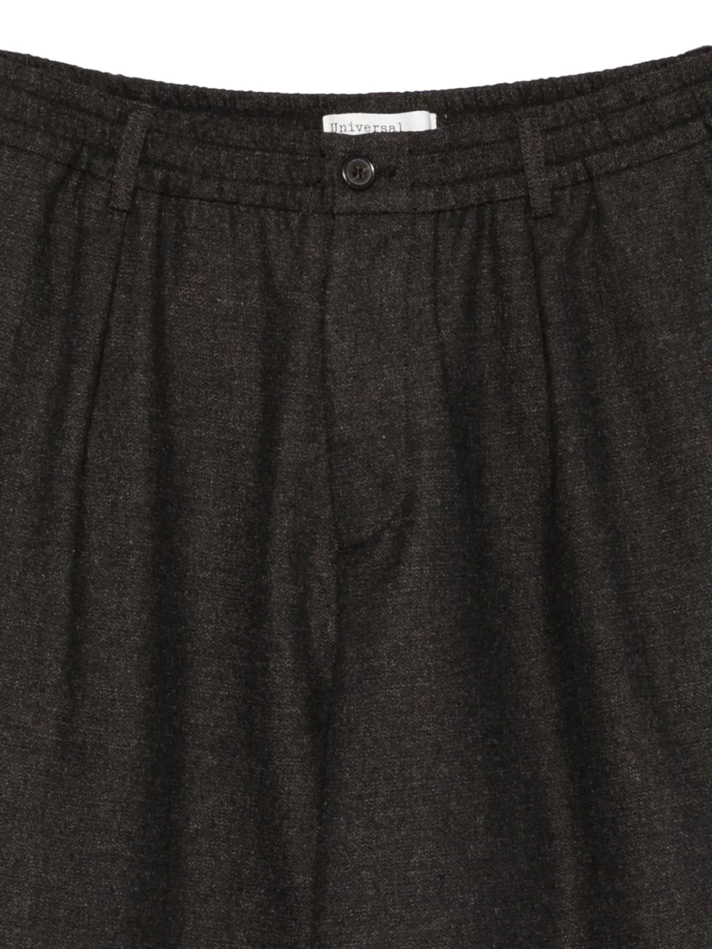 Universal Works Broek met toelopende pijpen en geplooide voorkant Bruin