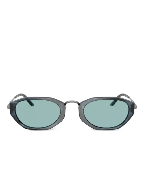 Giorgio Armani solbriller med geometrisk stel