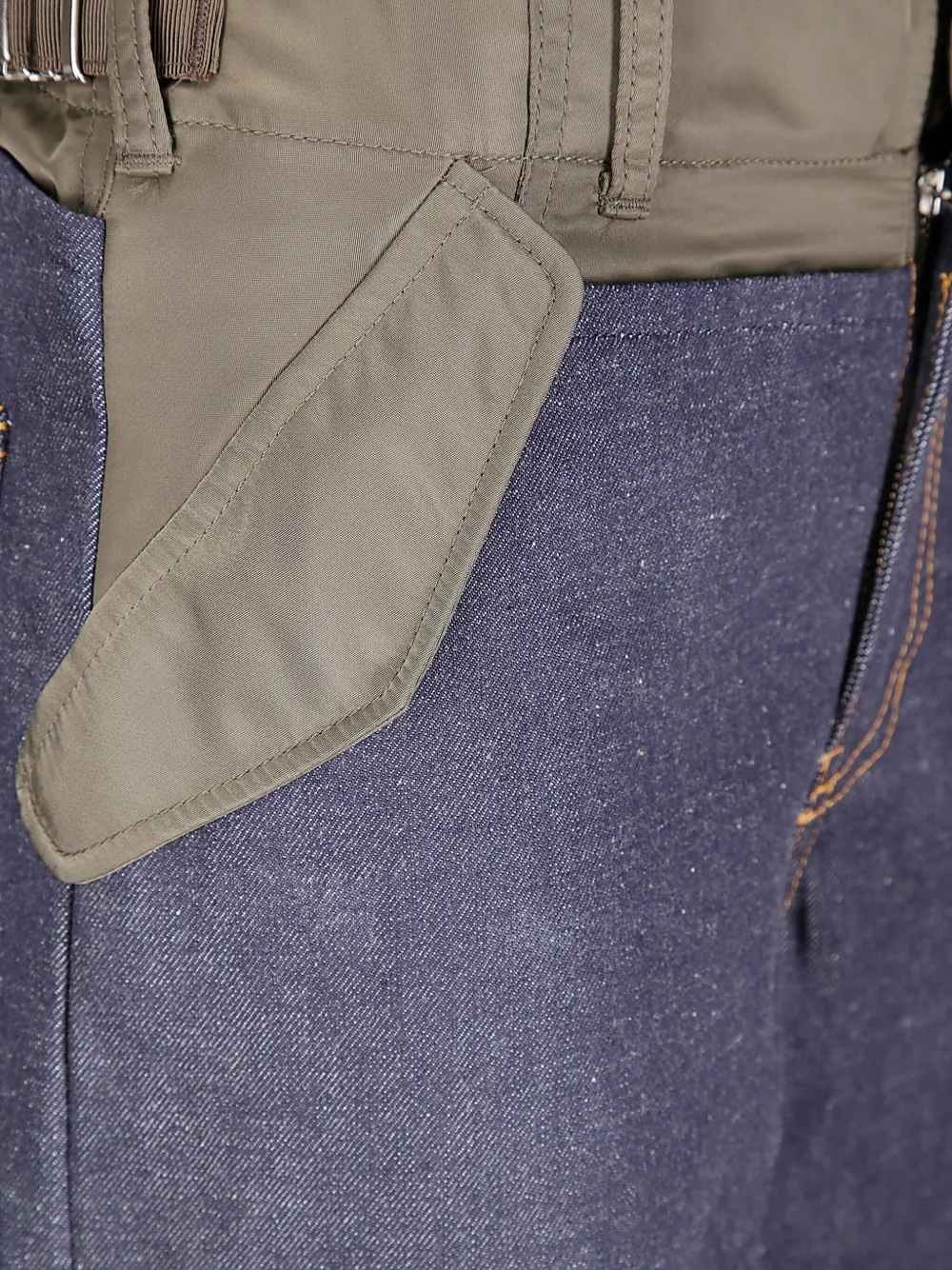sacai patch-pocket denim jeans Blauw