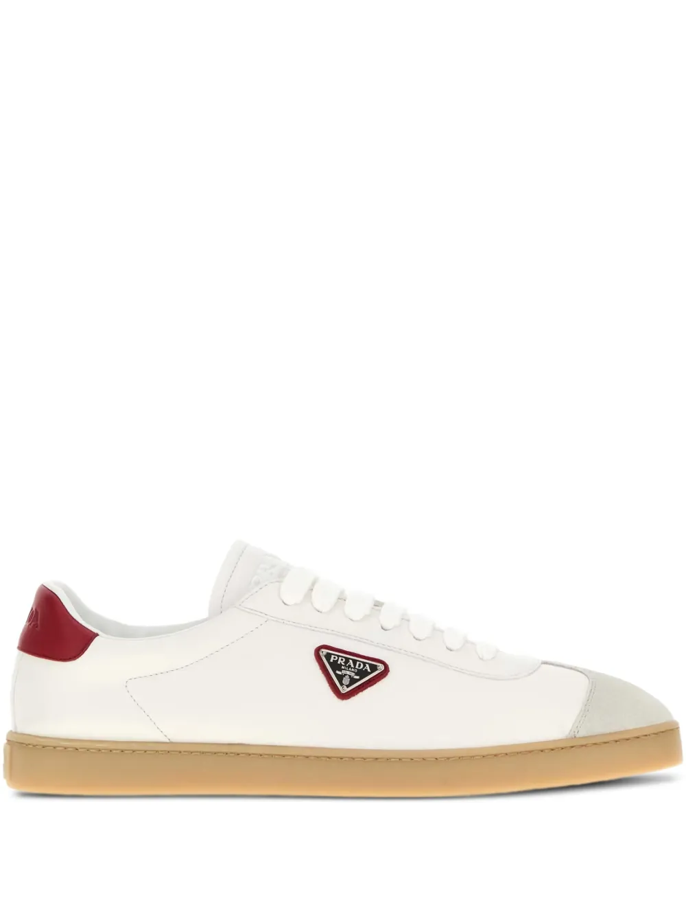 Prada Sneakers met triangel logo Wit