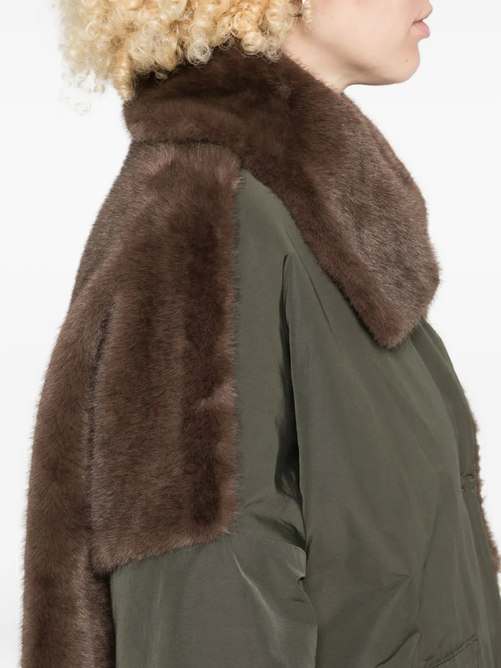 Collection Privèe Faux-fur-trimmed Jacket In Green