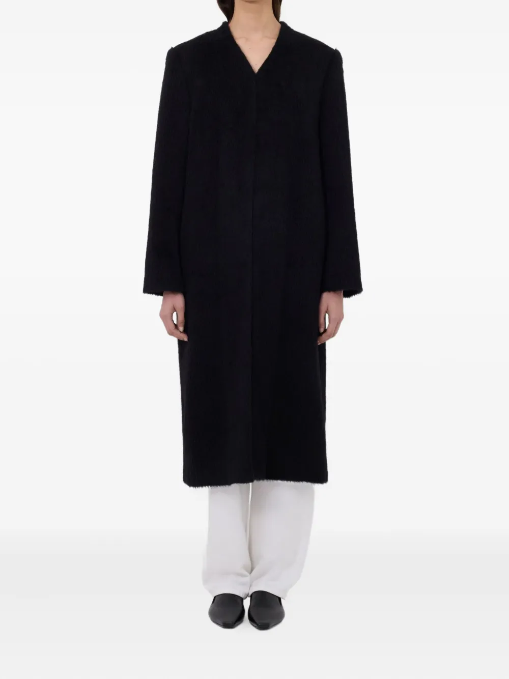 Loulou De Saison Voss V-neck Structured-shoulder Coat In Black