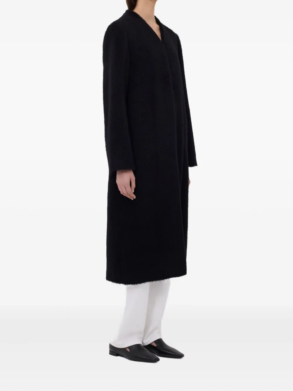 Loulou De Saison Voss V-neck Structured-shoulder Coat In Black
