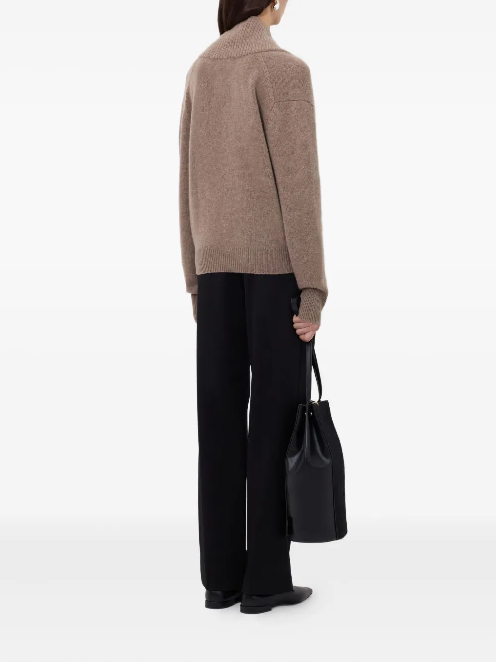 Loulou De Saison Makela Ribbed V-neck Sweater In Brown