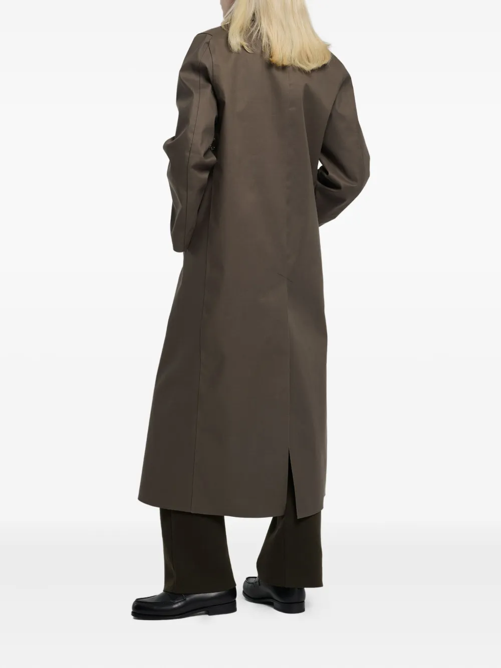 Barrie Regenjas met contrasterende kraag en knoopsluiting Bruin