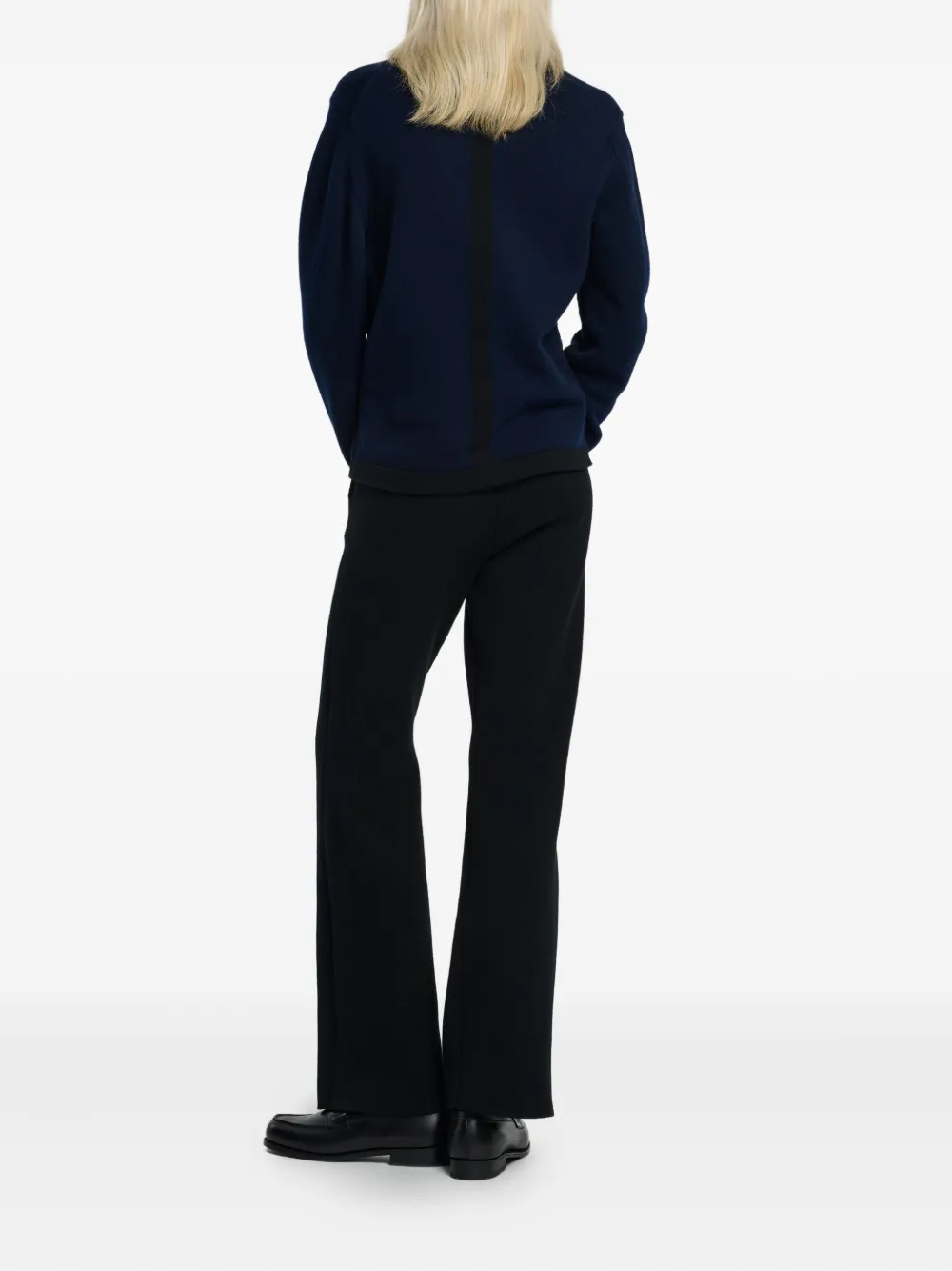 Barrie Round-neck Cashmere Sweater In Blue