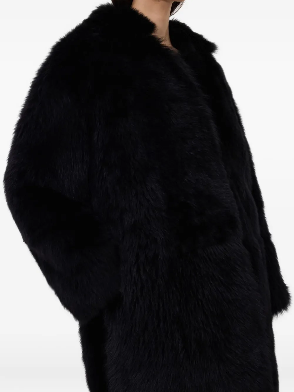 Loulou De Saison Shearling Spread-collar Coat In Black