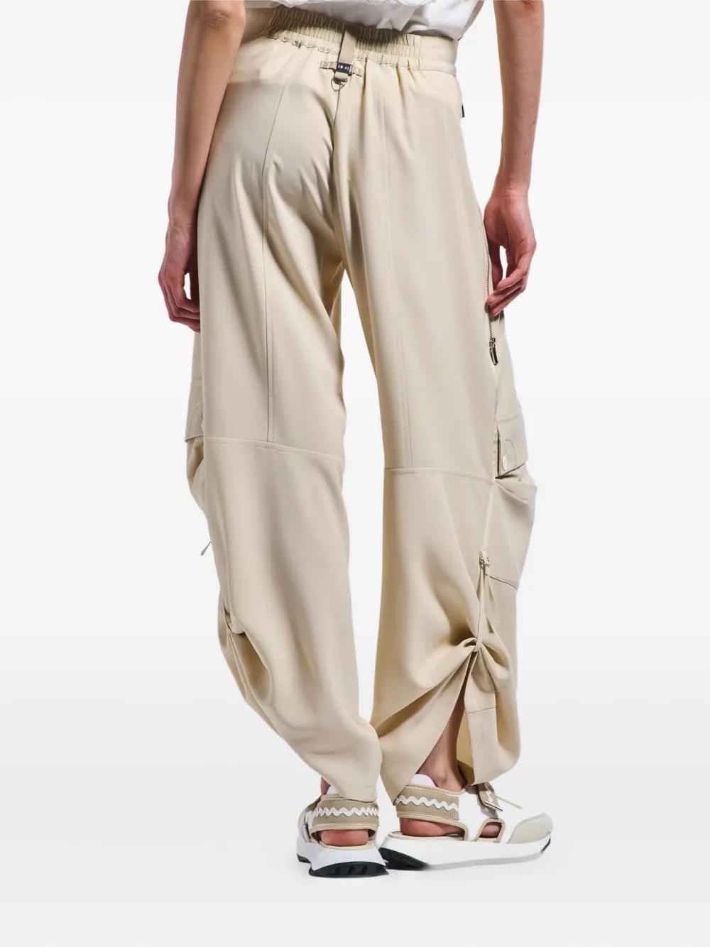 High Multiple-pockets Trousers In Neutral