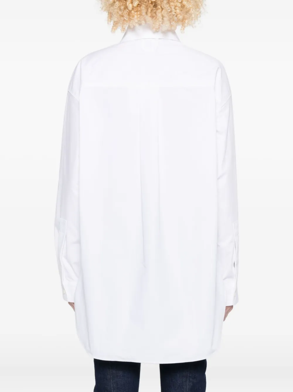 Jacquemus Long-sleeve Curved-hem Shirt In White