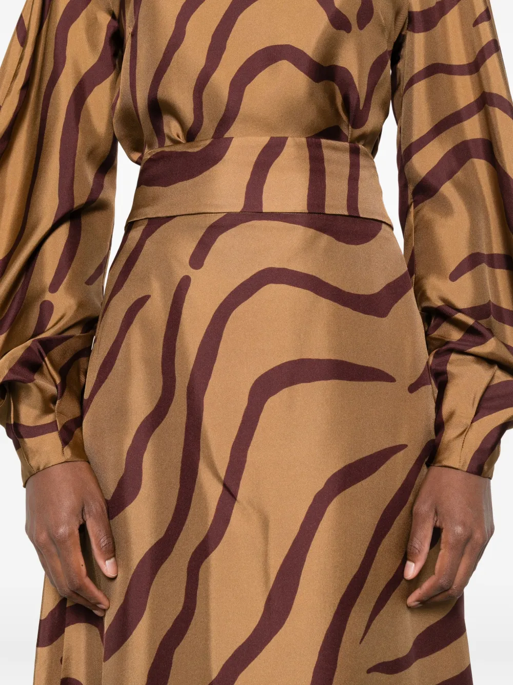 Raquel Diniz Wave-print Midi Skirt In Neutral